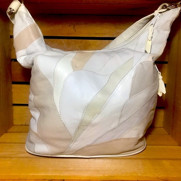 Vintage medium sized shoulder bag - Picture 3 of 7